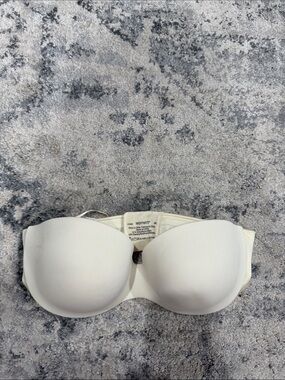 Warner’s Seamless Strapless T-Shirt Bra in Off-White -36C